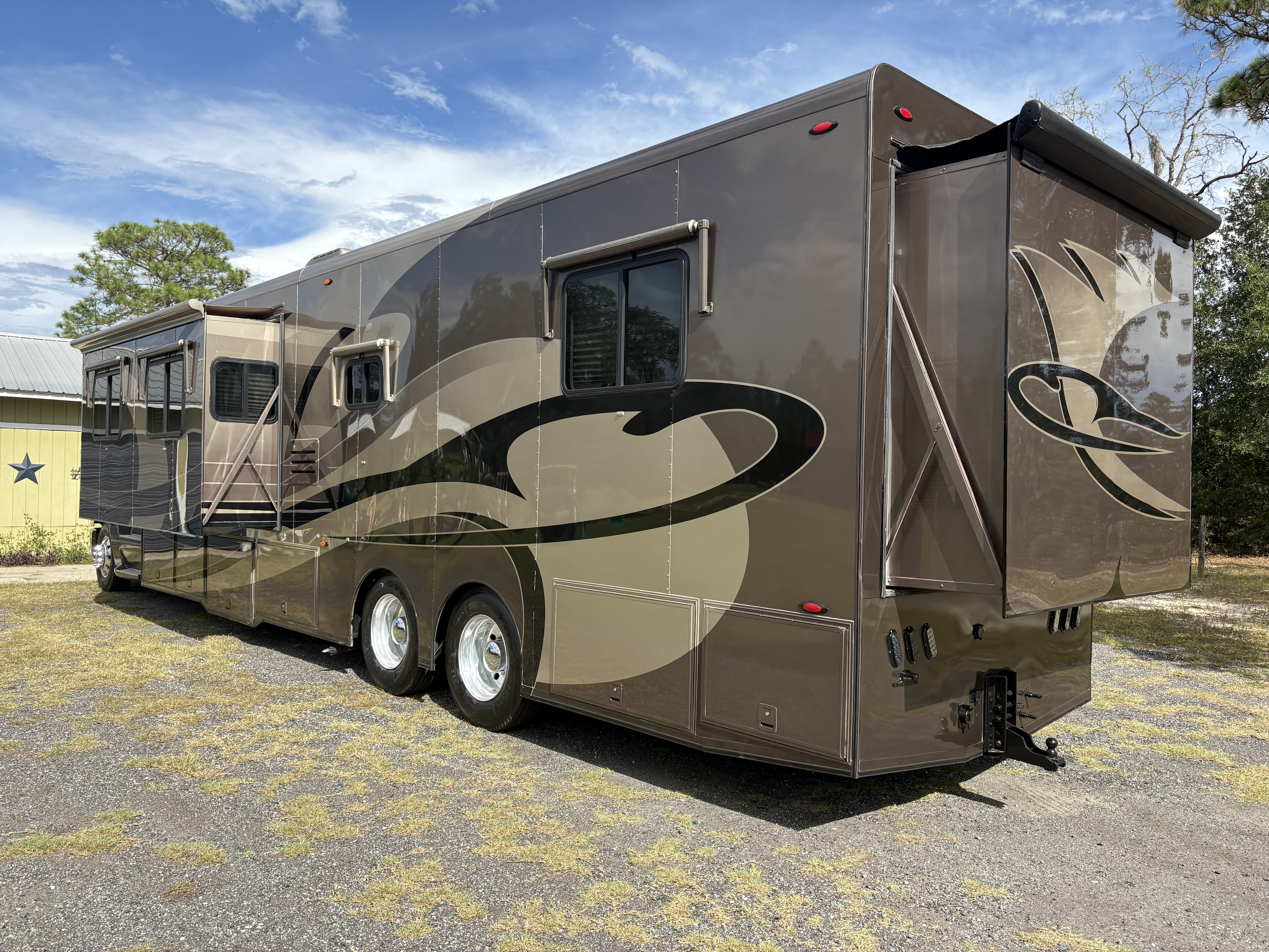Used 2007 NRC 45' Motorcoach